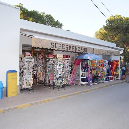 Camping Cala Nova *